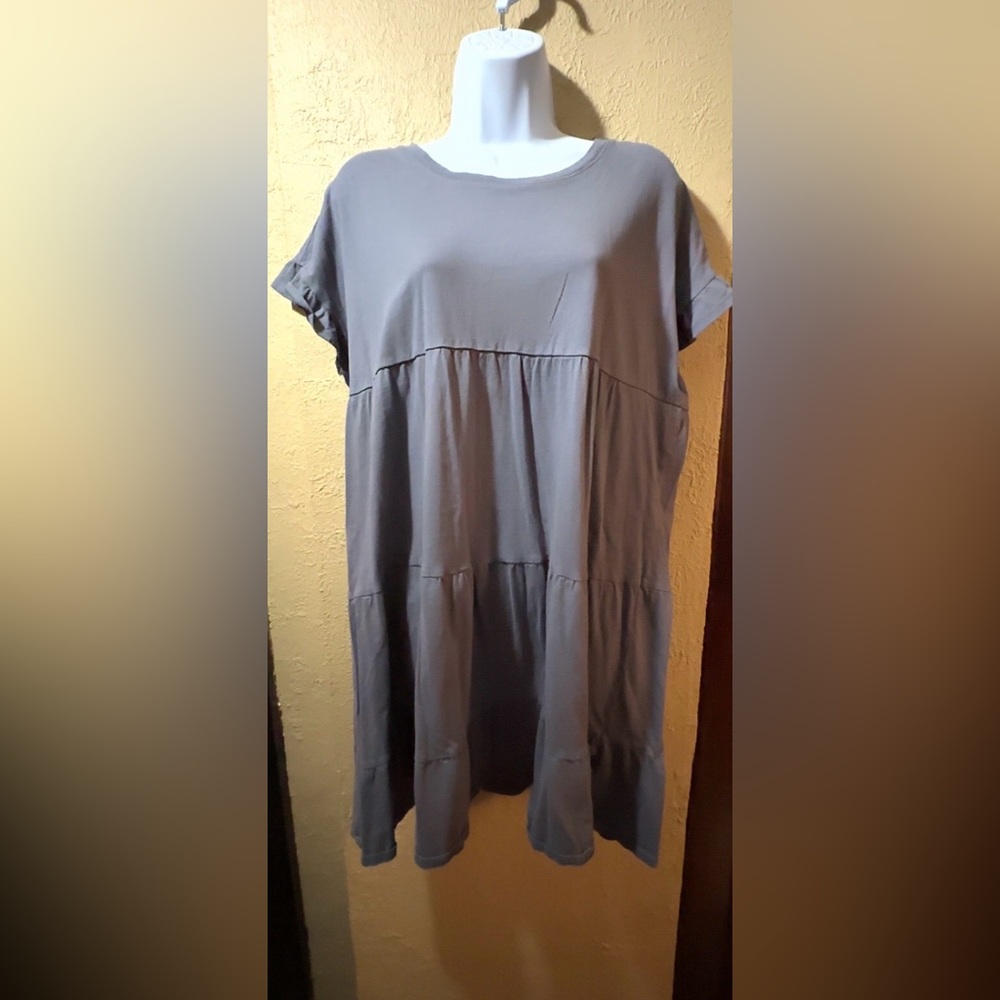 Gray dress